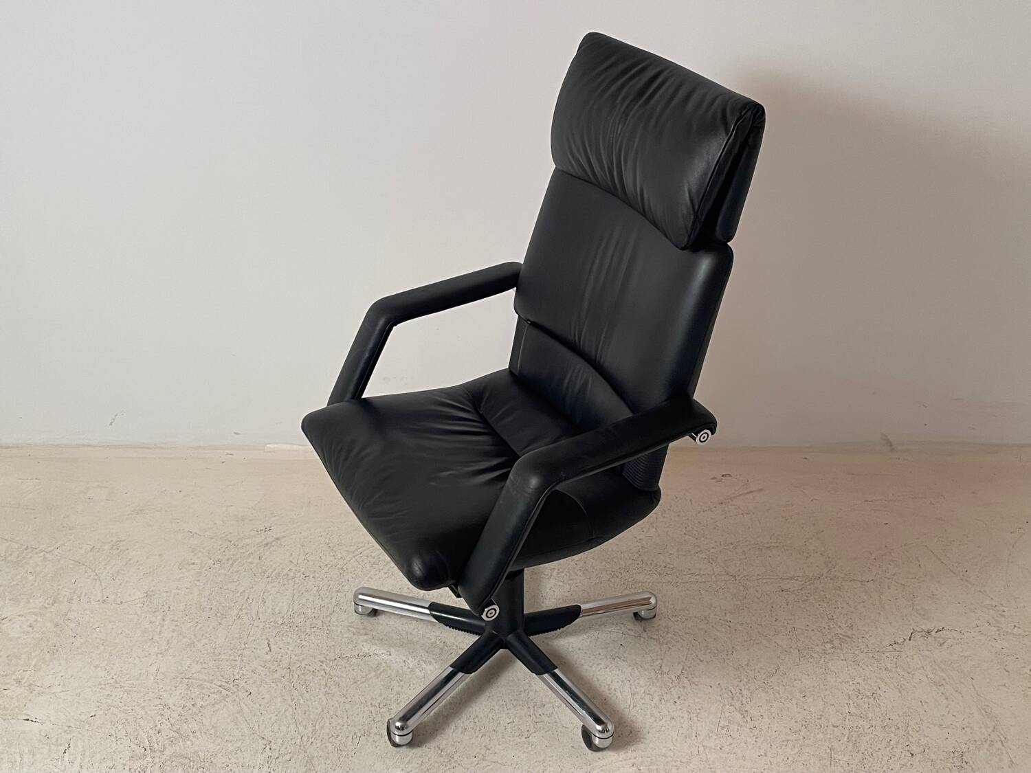 Vitra Mario Bellini office chair