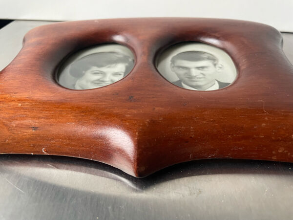 Cadre art nouveau en acajou double cadre