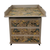 Changing table