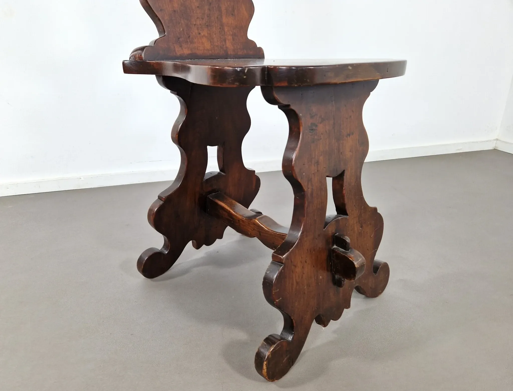 Chaise de hall rustique Sgabello | Noyer