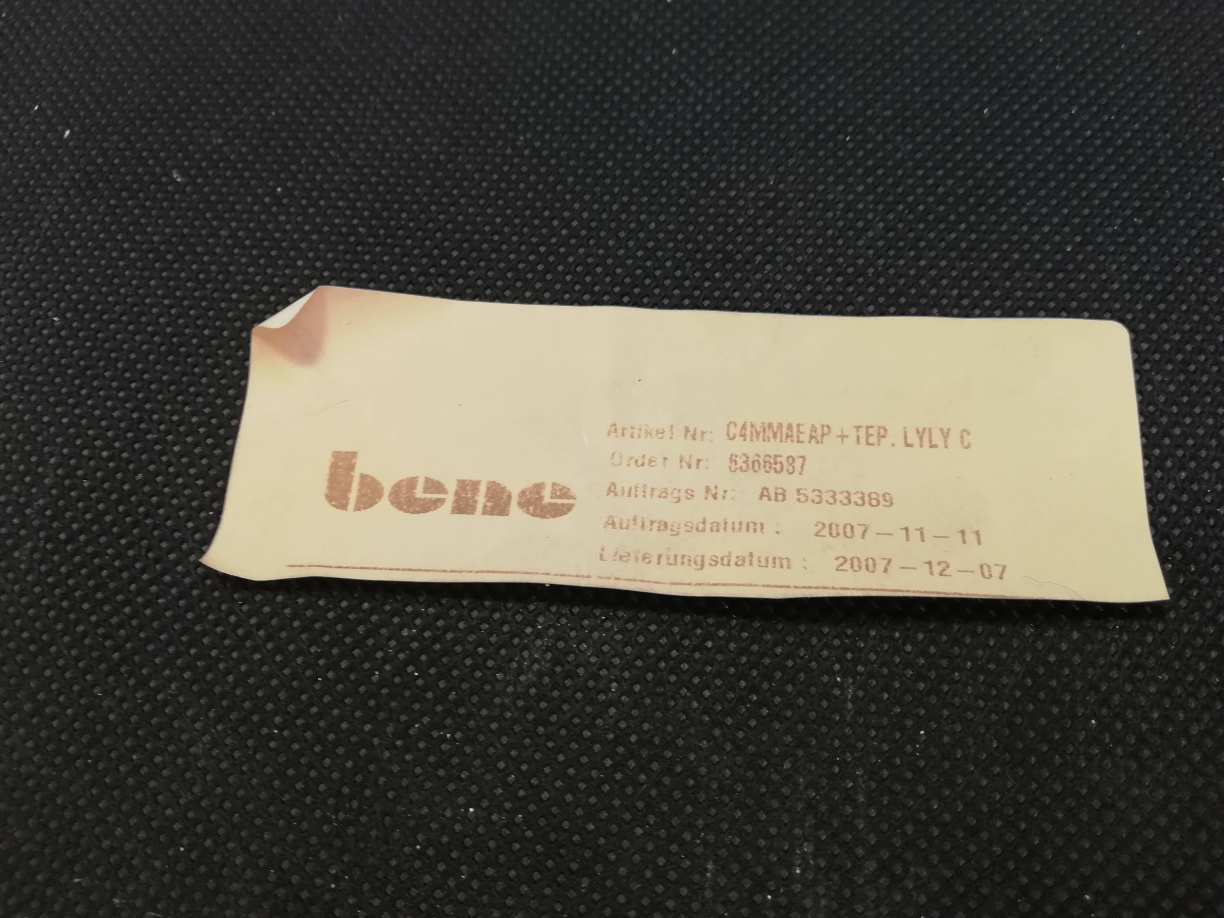 Vintage armchair Bono