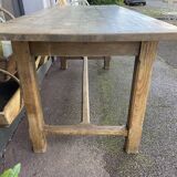 Farm table