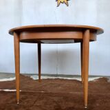 Large Scandinavian round table with 2 extensions, entirely made of teak
