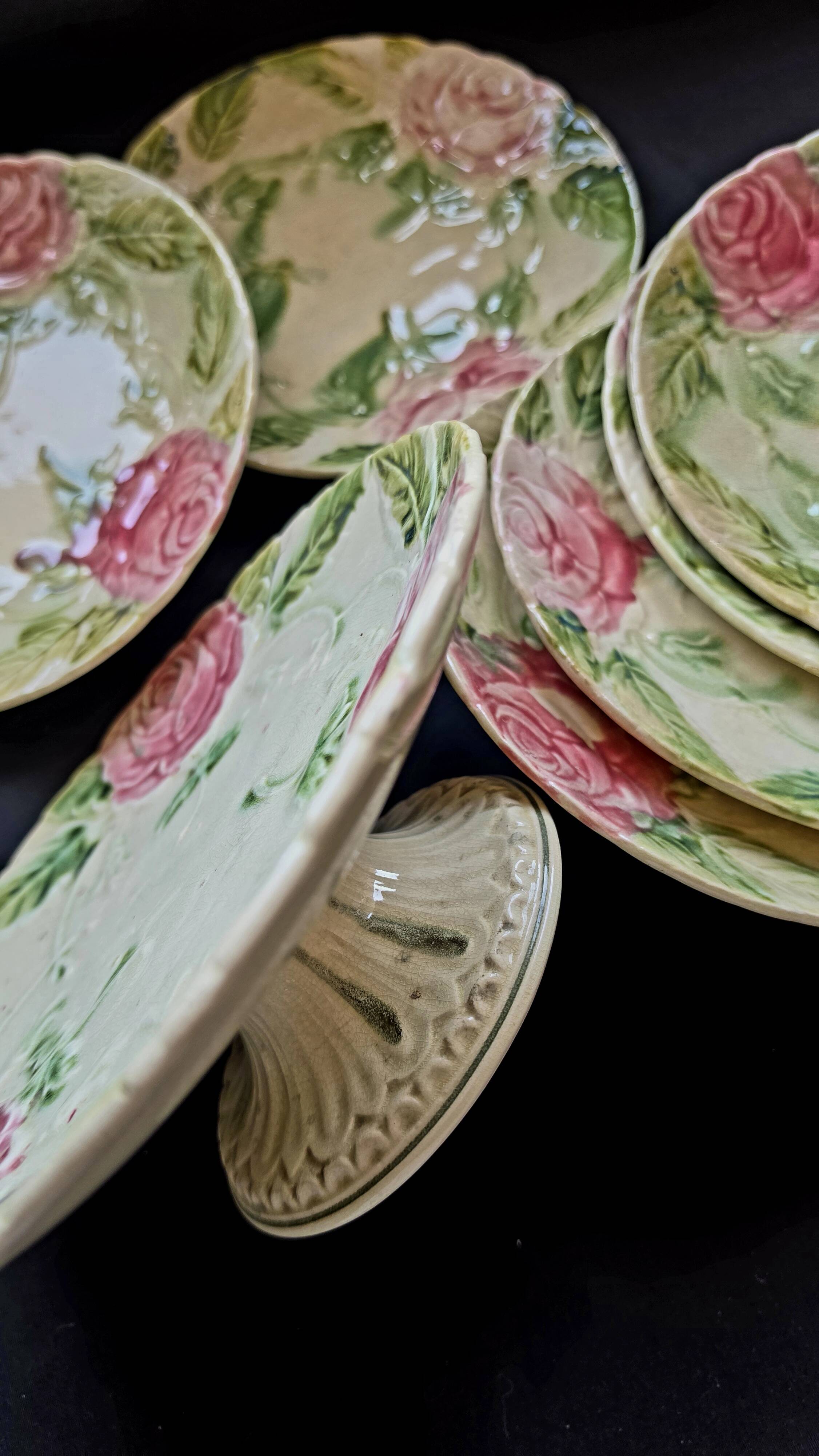 Exclusive antique dessert service in faience/terracotta with slip from 1900.