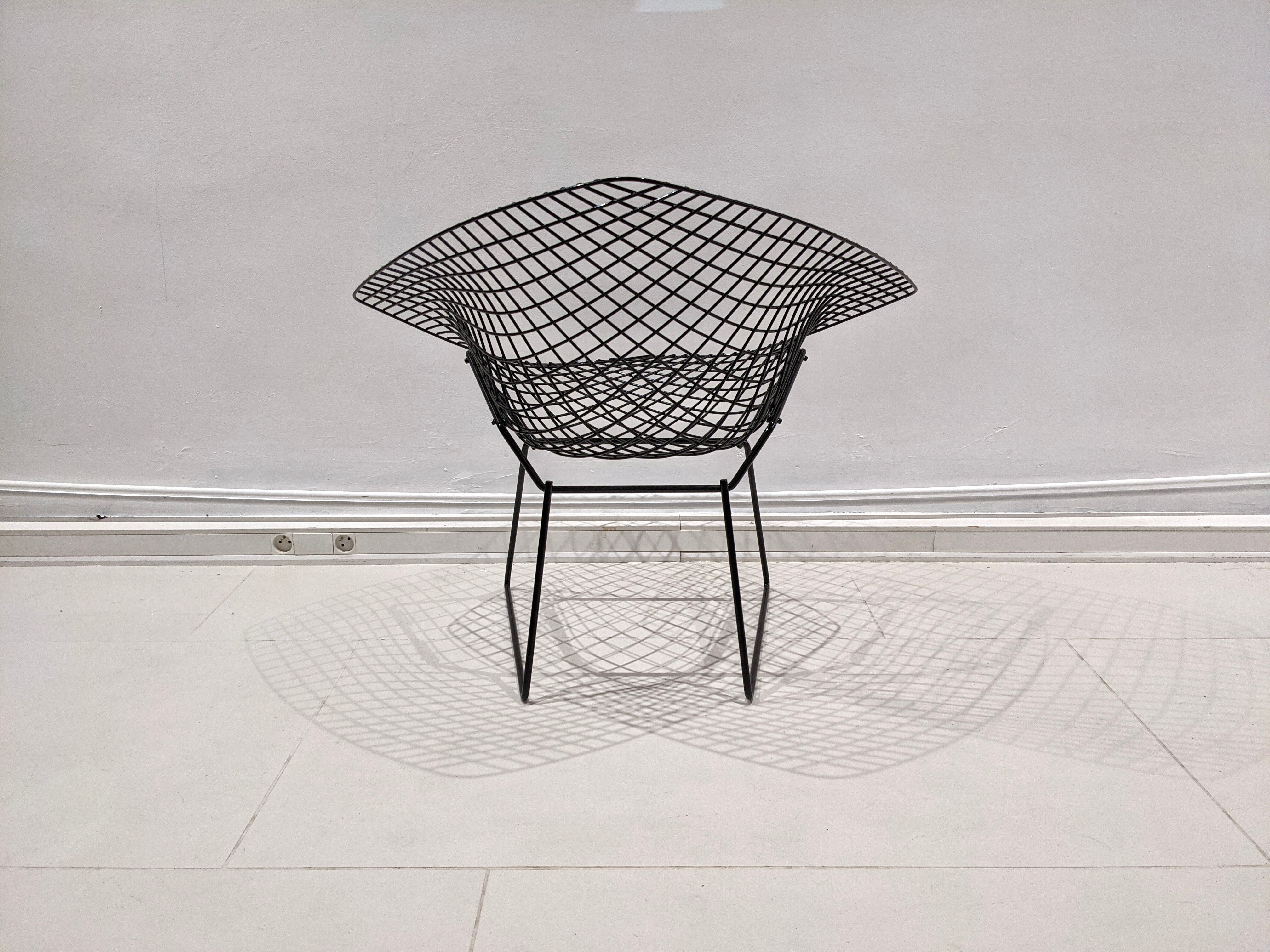 Harry Bertoia Diamond armhair