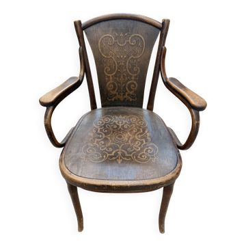 Antique Thonet armchair, seat and backrest in pressed wood Art Nouveau.