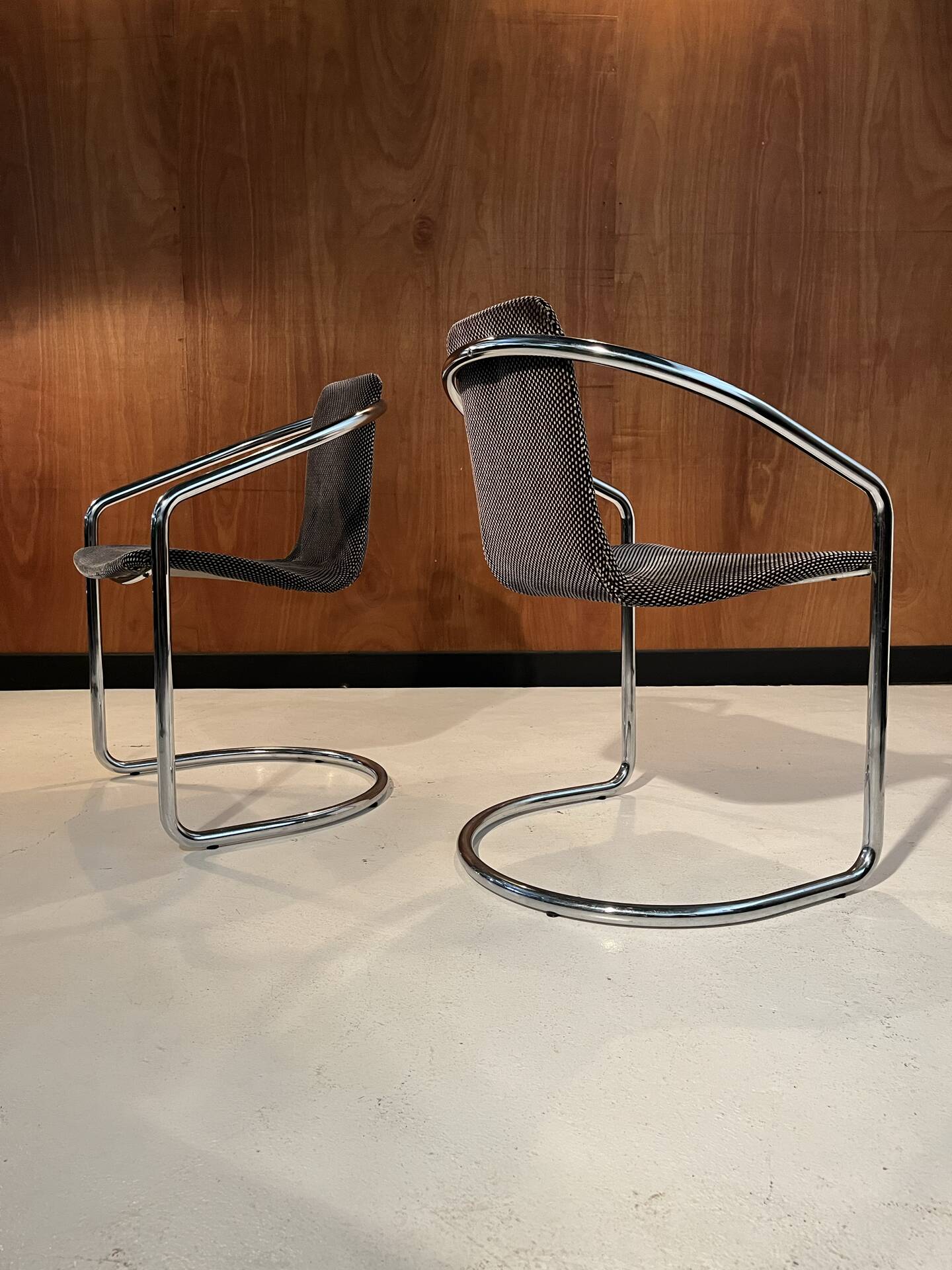 Paire de chaises vintage 1970