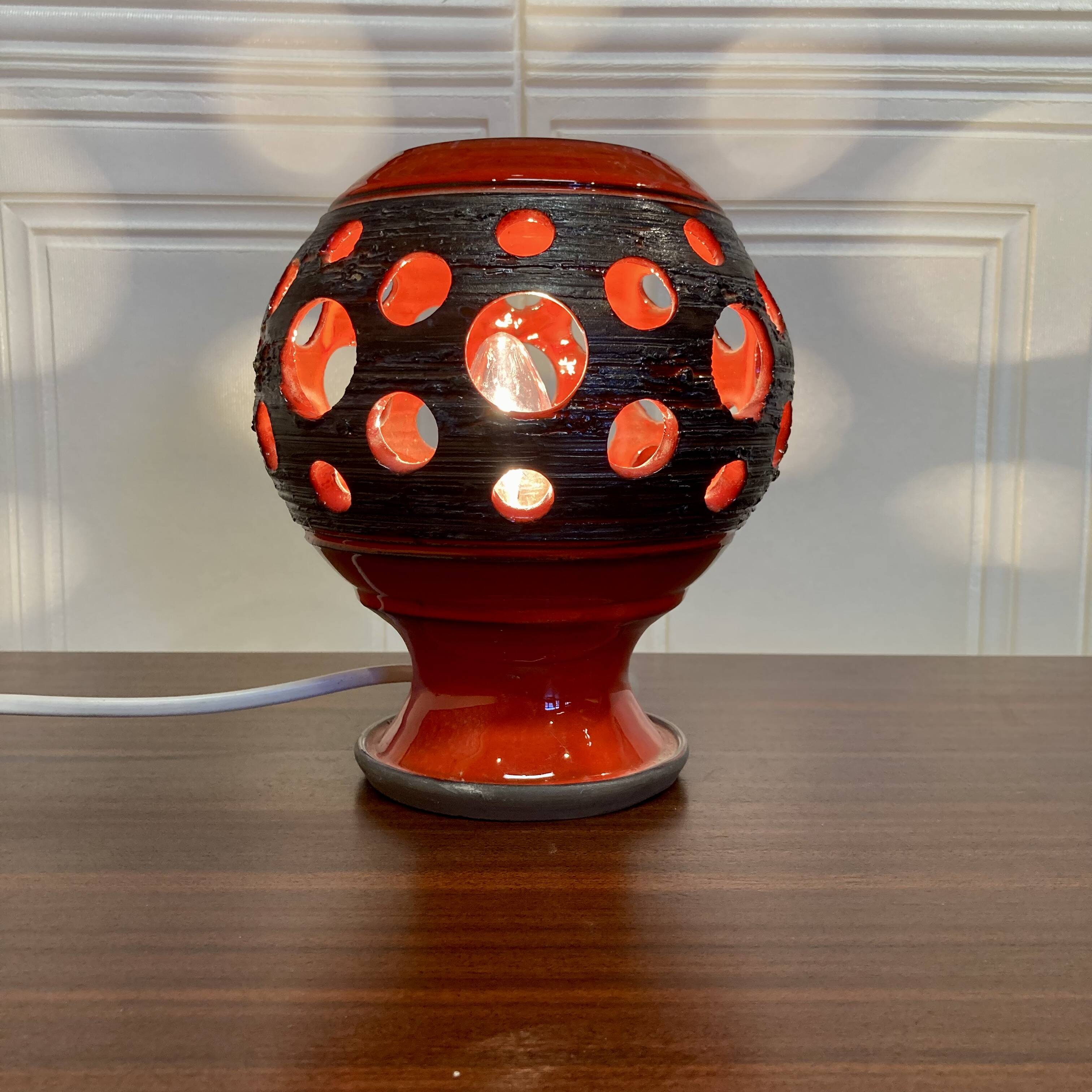 Ceramic lamp, 1960s design.