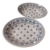 Identical oval dishes