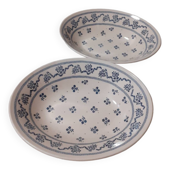 Identical oval dishes