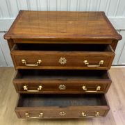 Small chest of drawers in Louis XVI style