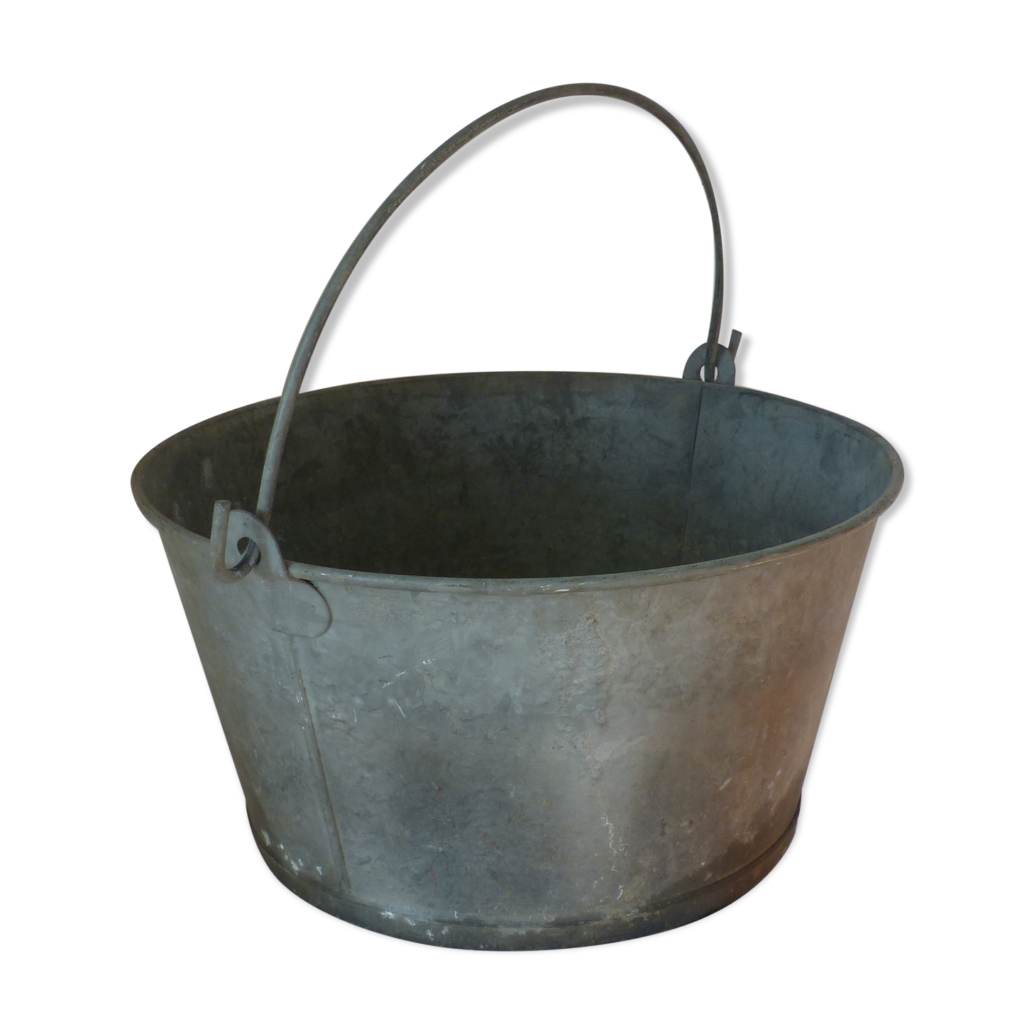 Zinc bucket