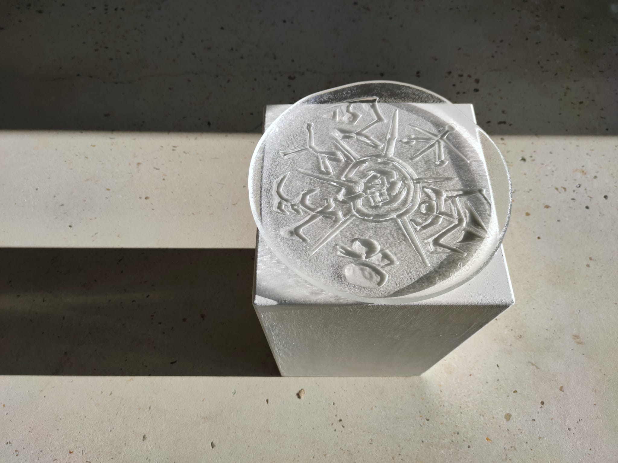 Glass dish by Arnaldo Pomodoro Ars D Milano