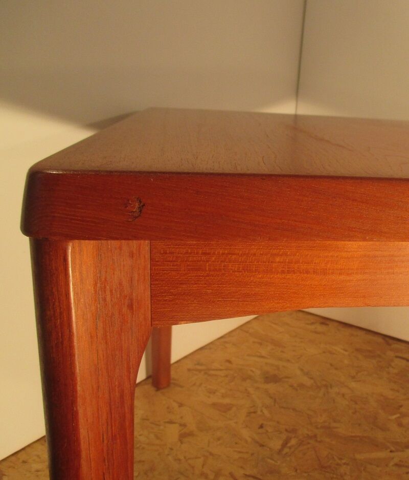 Table de Canapé Scandinavede H Kjaernulf