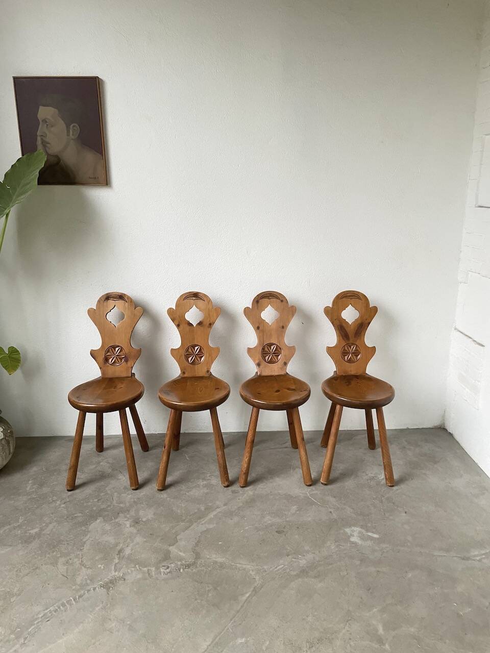Set of 4 Savoyard pine chairs from the 60s
