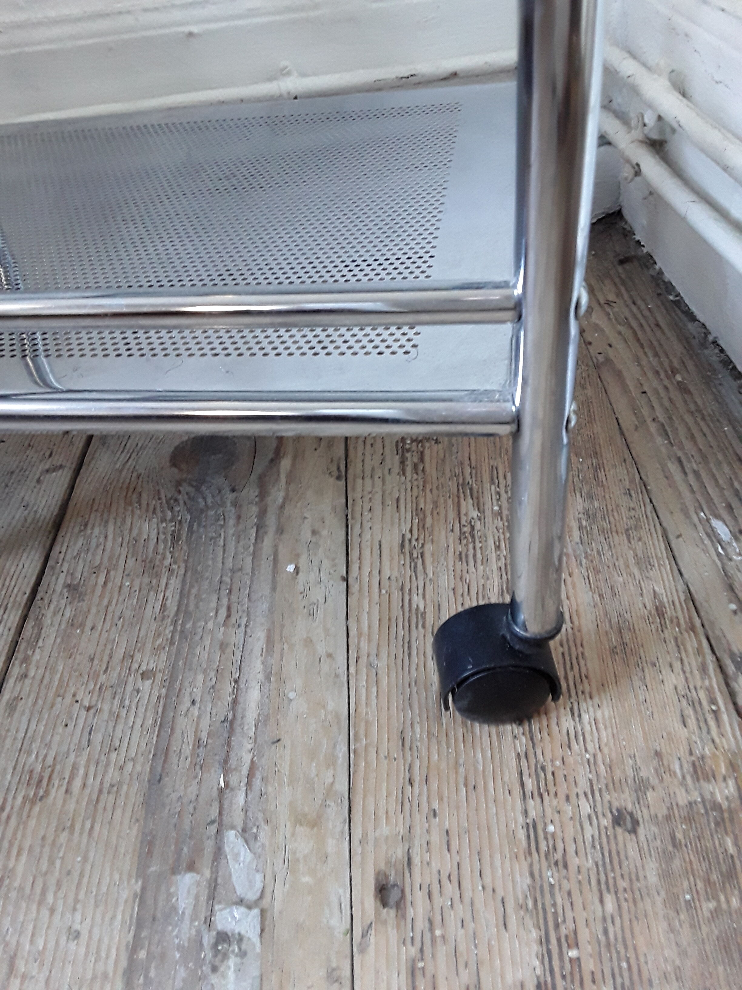 70s/80s chrome rolling table