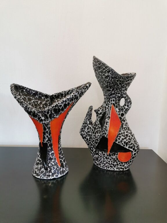 Geometric design vase signed Le Vaucour Vallauris