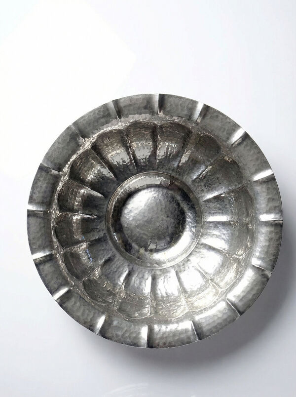 Grande bassine, coupe, Olri Italie vintage année 50 martelée argentée