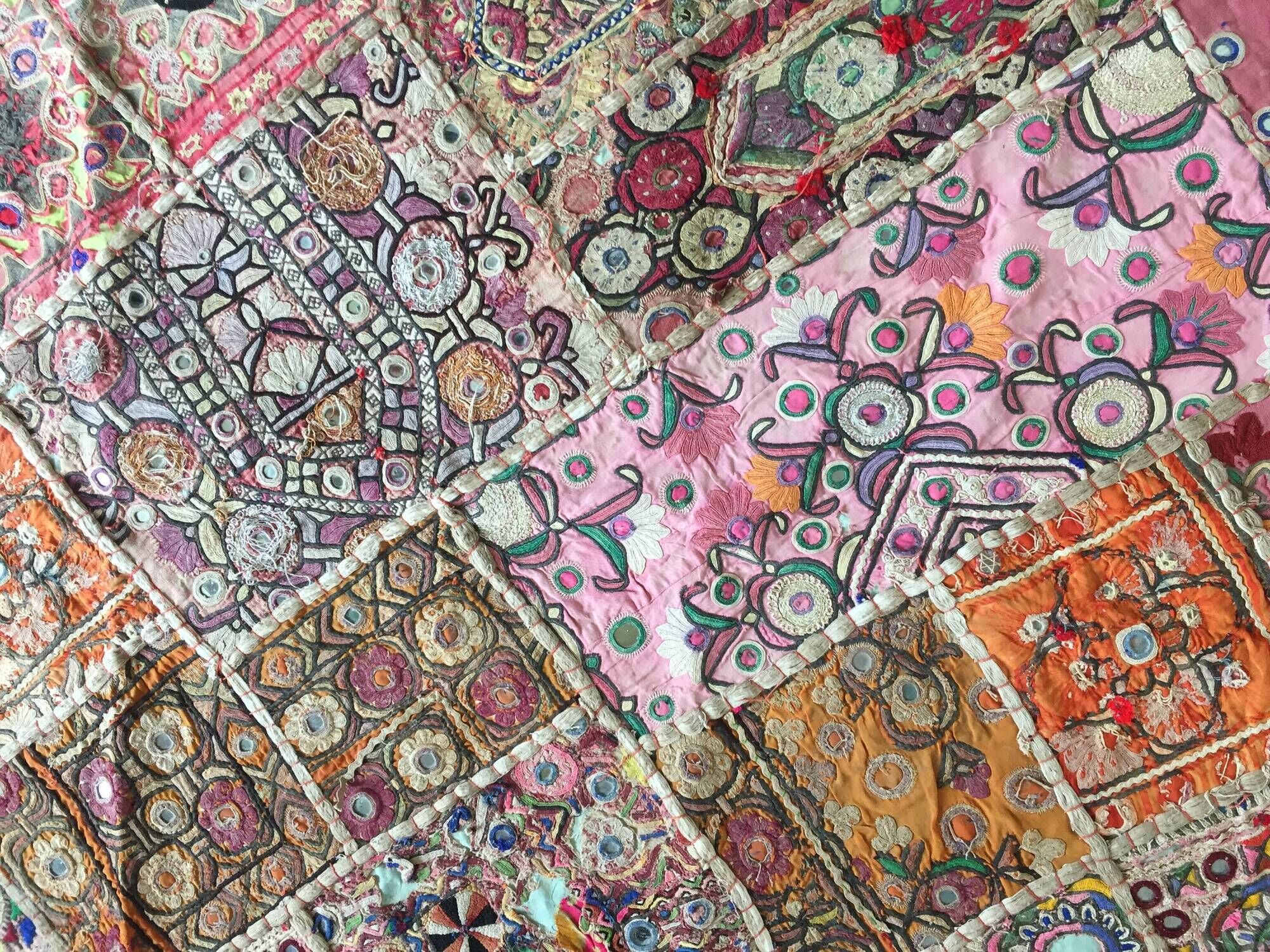Rug patchwork Indian origin in Rajasthan vintage fabrics  66x133cm