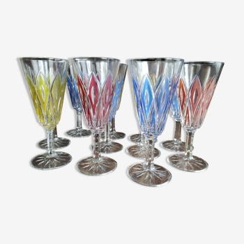Lot de 11 flûtes à champagne en verre coloré 3 couleurs pied étoilé