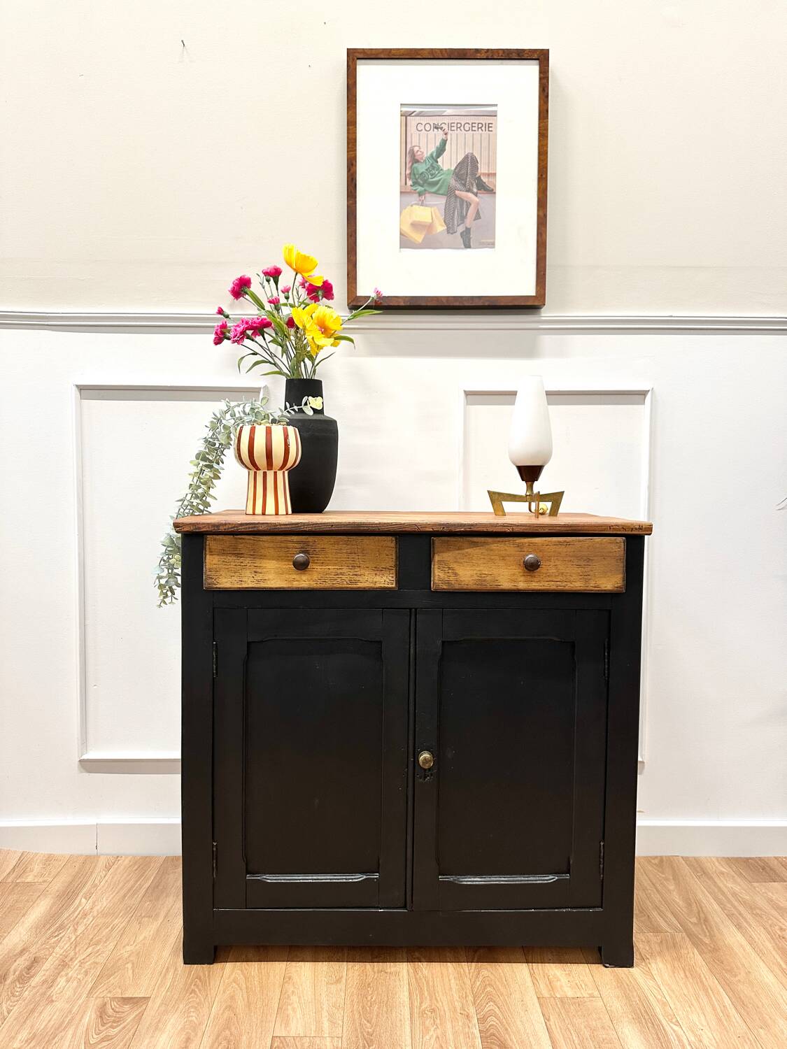 Parisian black and wood sideboard