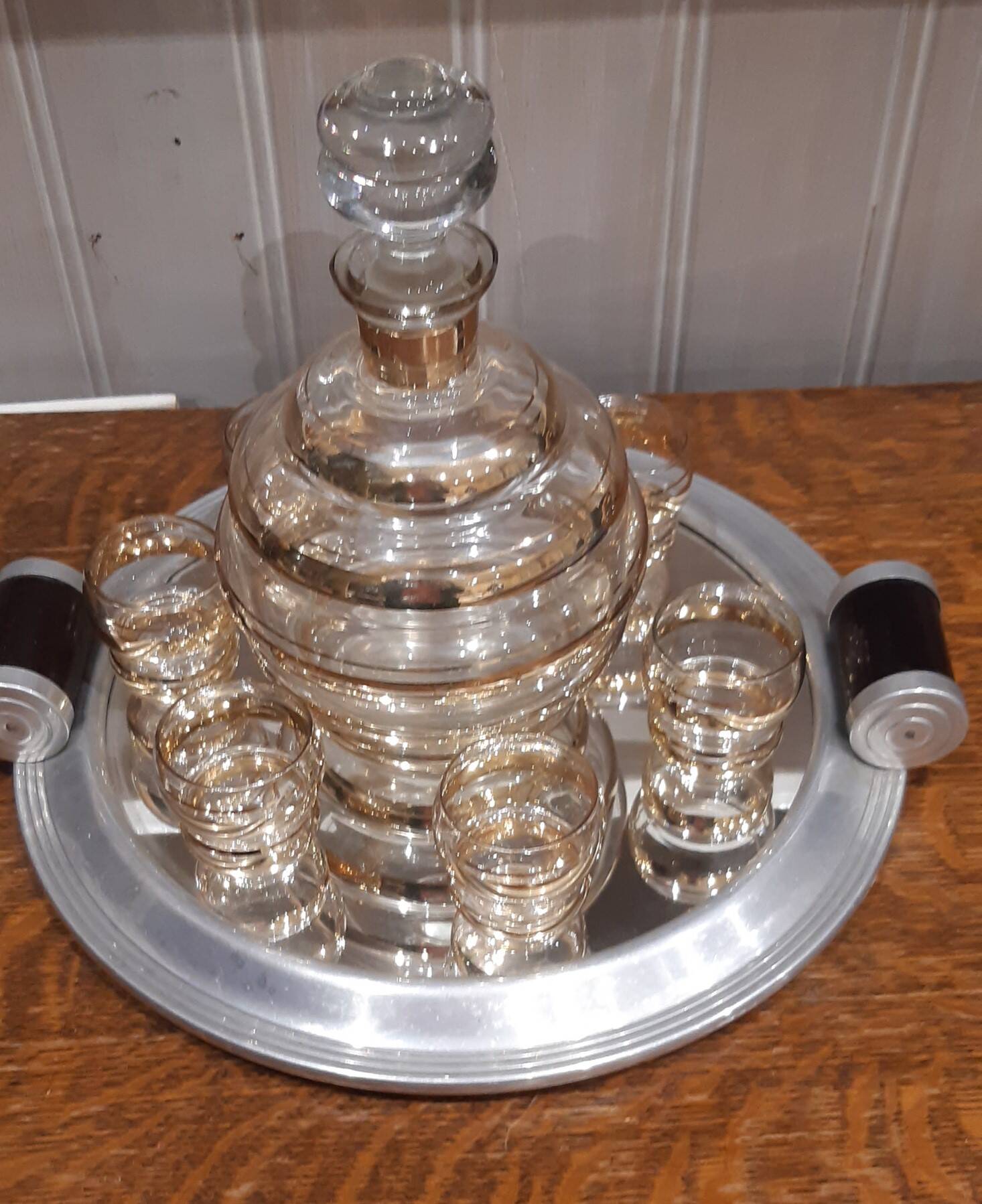 Art Deco liqueur service