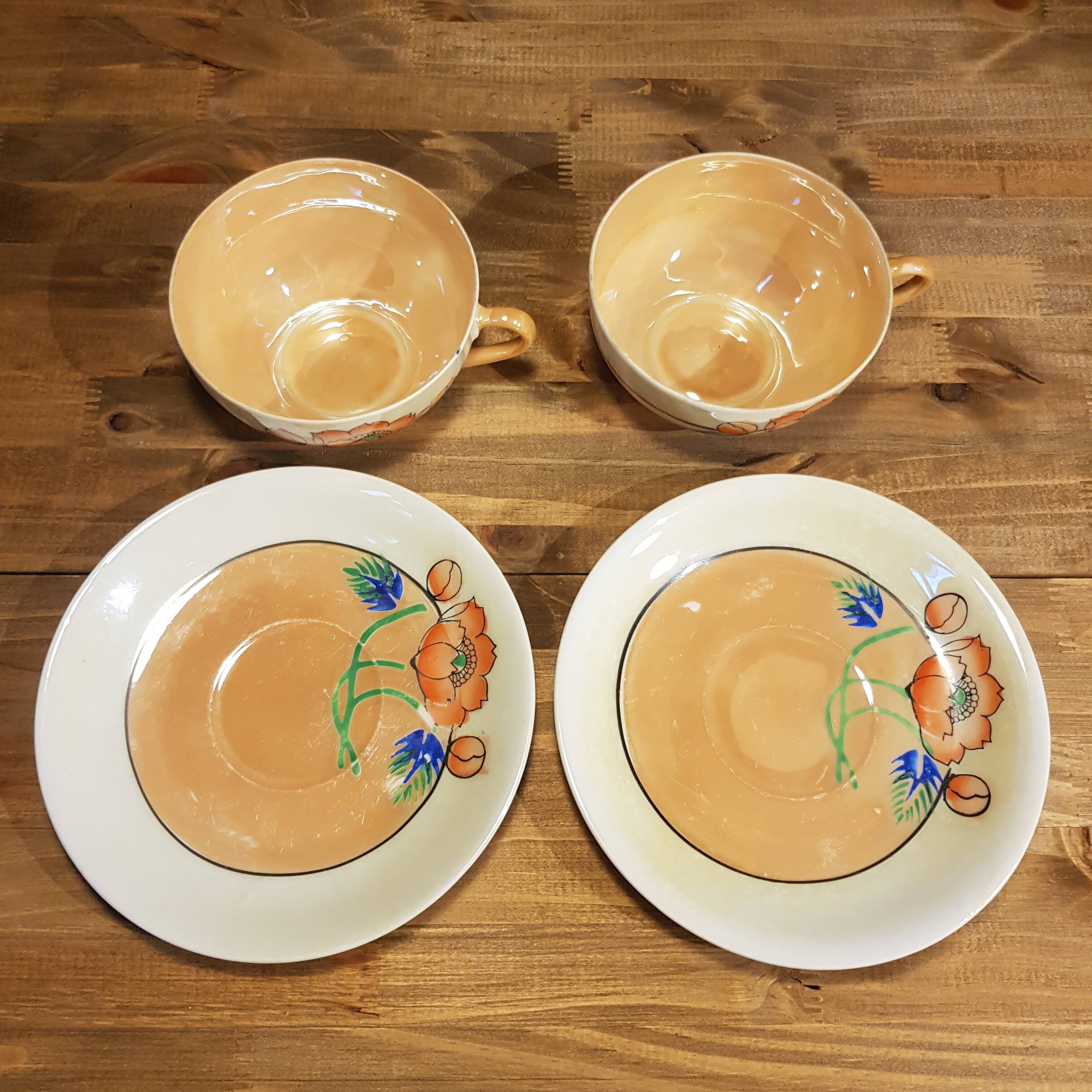 Duo of Japanese tea cups