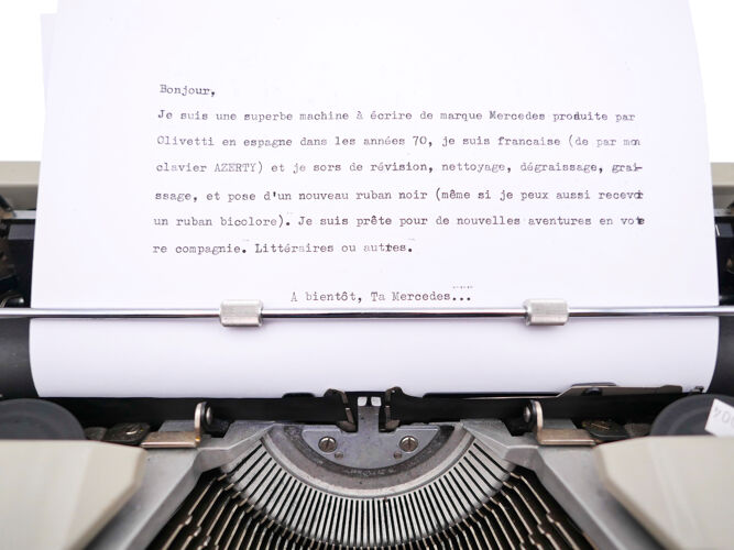 Machine à écrire Mercedes idem underwood 315 grise vintage révisée ruban neuf