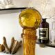 "Bouteille Étroite 45" Biot en verre bullé jaune doré