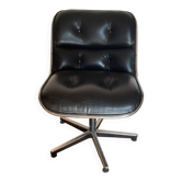 Pollock Knoll armchair first edition