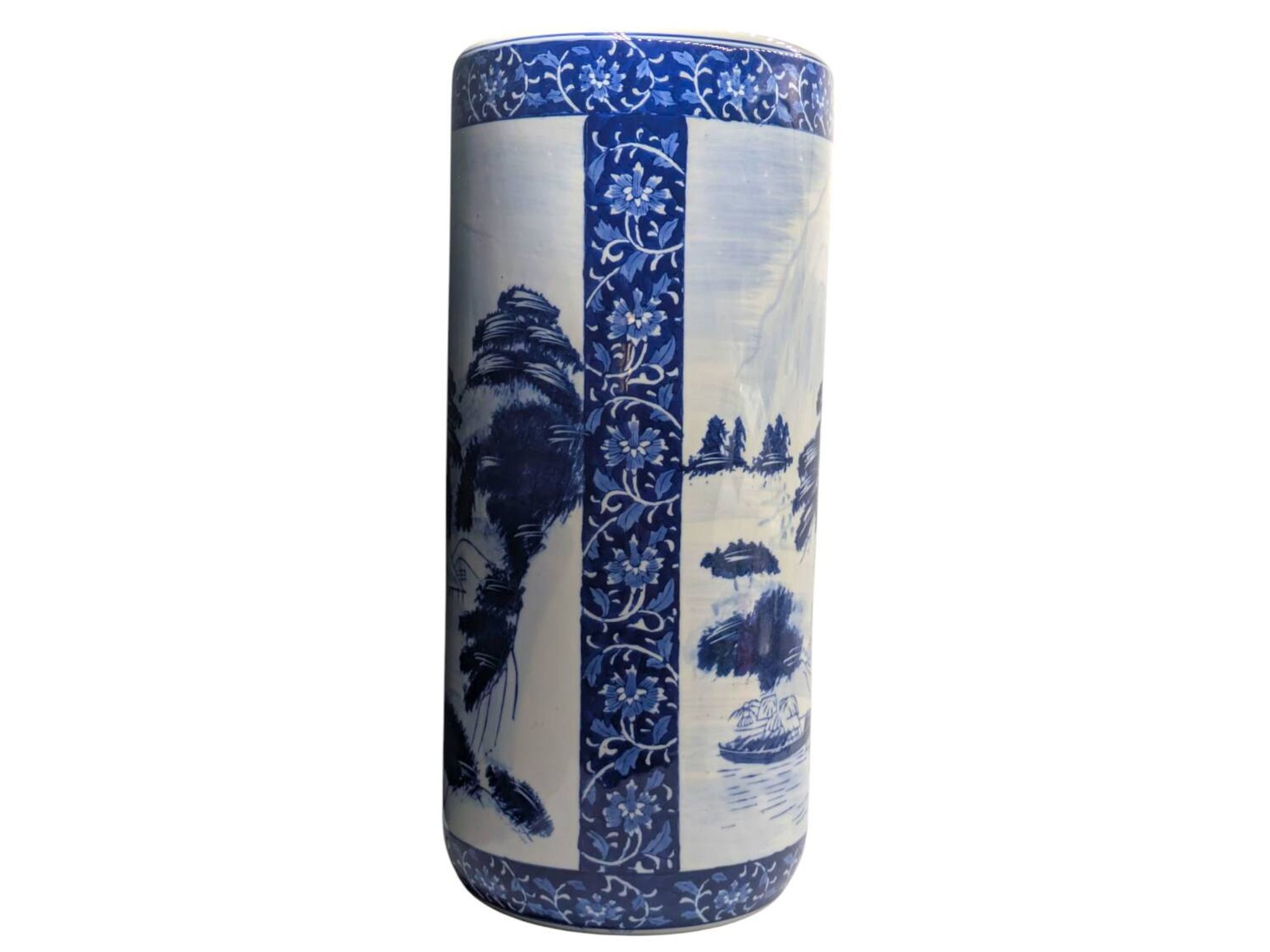 Porte-parapluies en porcelaine bleue et blanche, décor de paysage, années 1970-1990