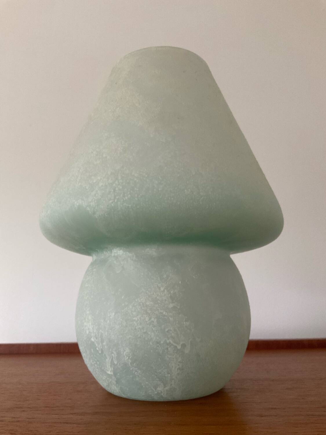 Murano scavo glass mushroom lamp