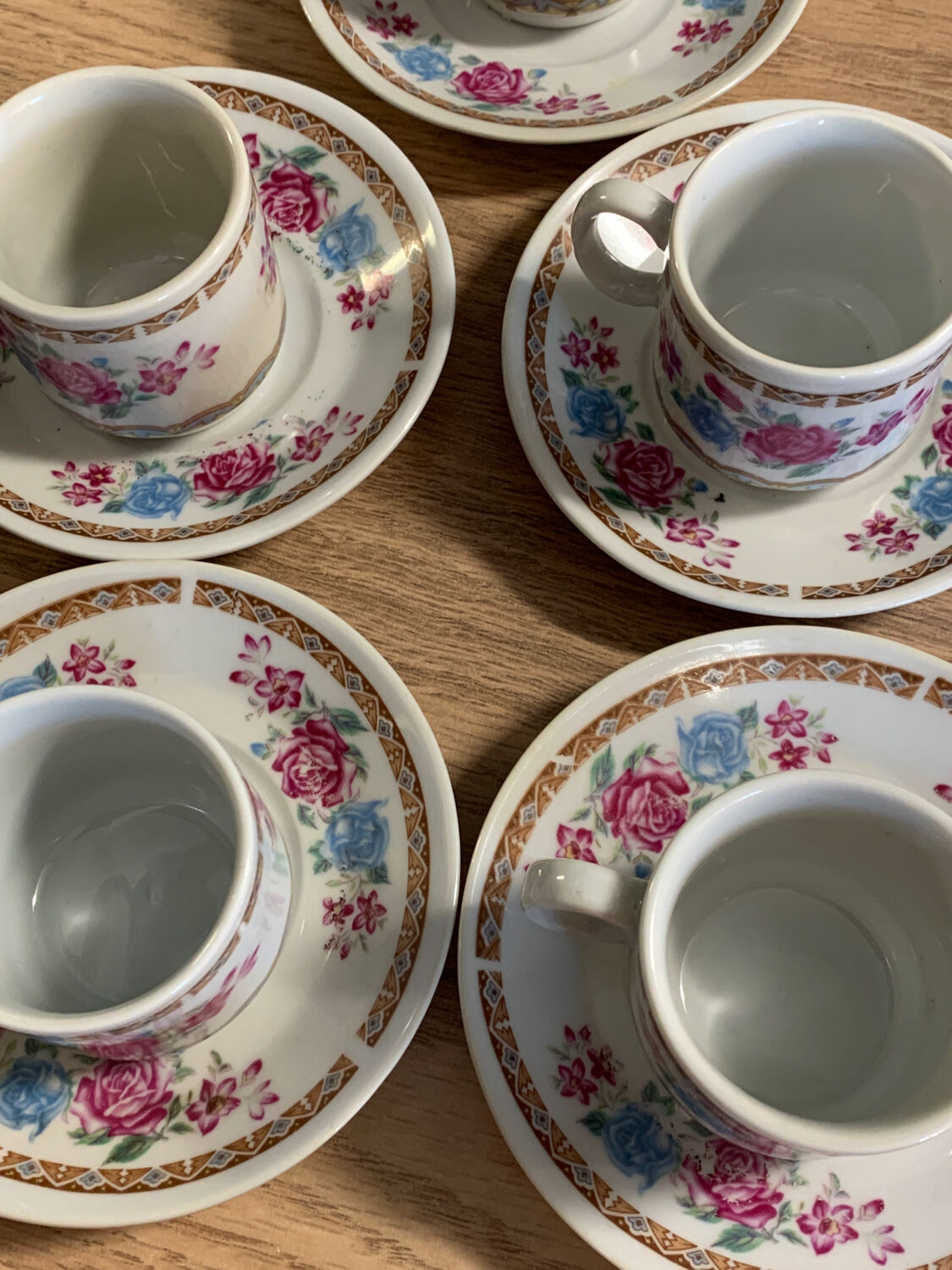 Tea set or coffee rose flowers 6 cups 5 under cups