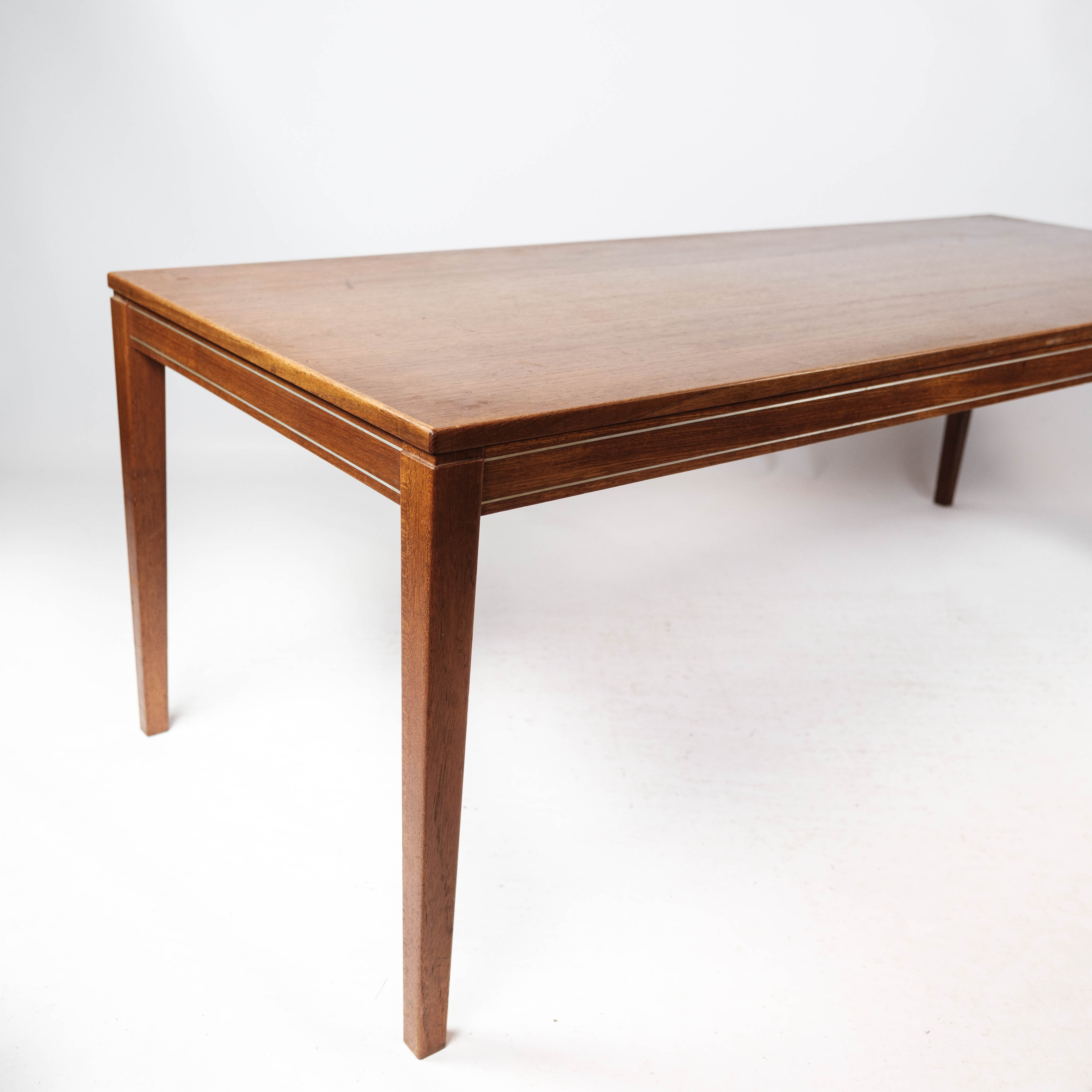 Coffee table in teak of Danish design from the 1960s