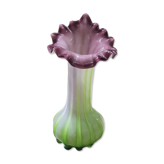 Vase corolla flower