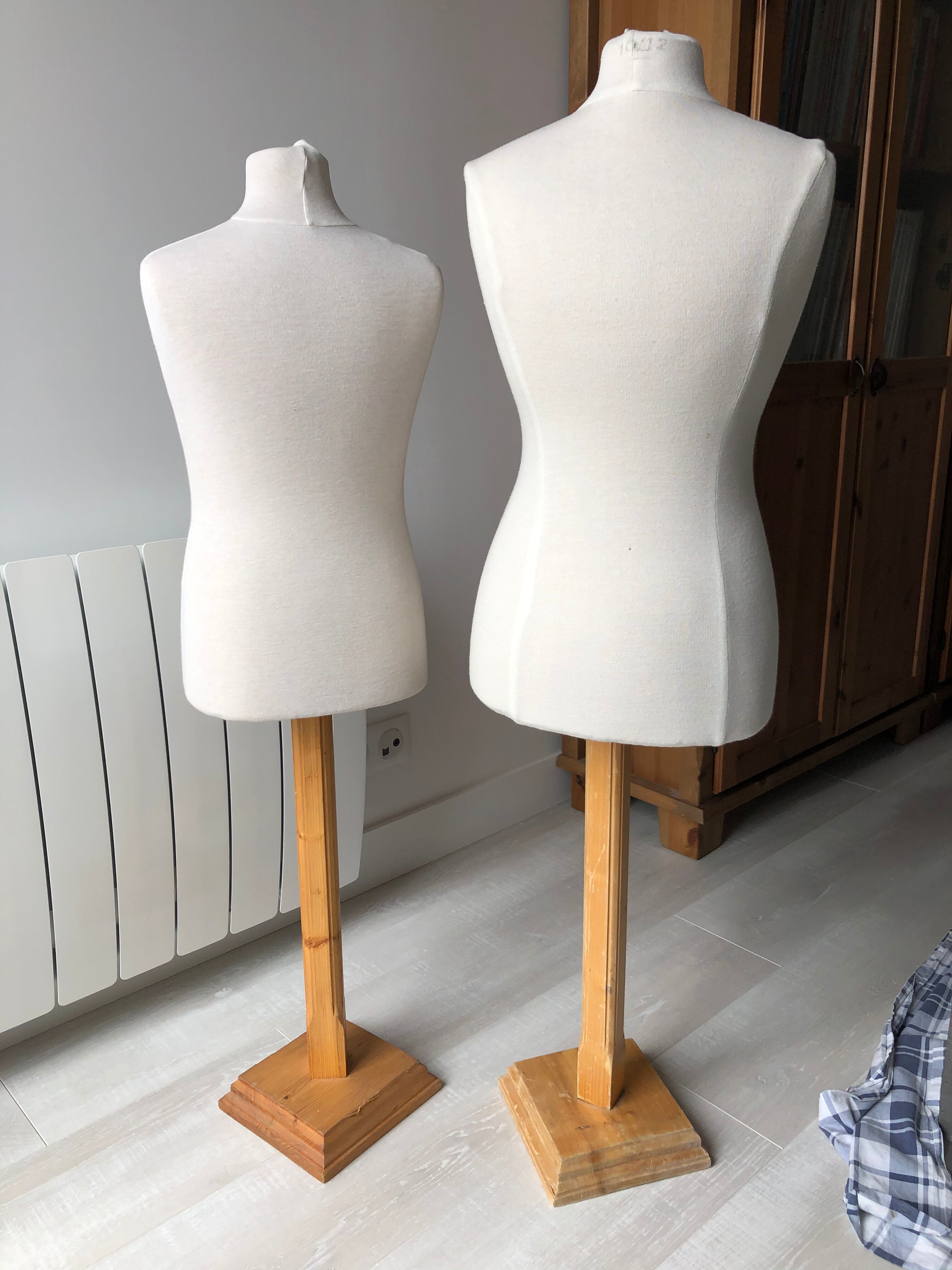 Paire de mannequins