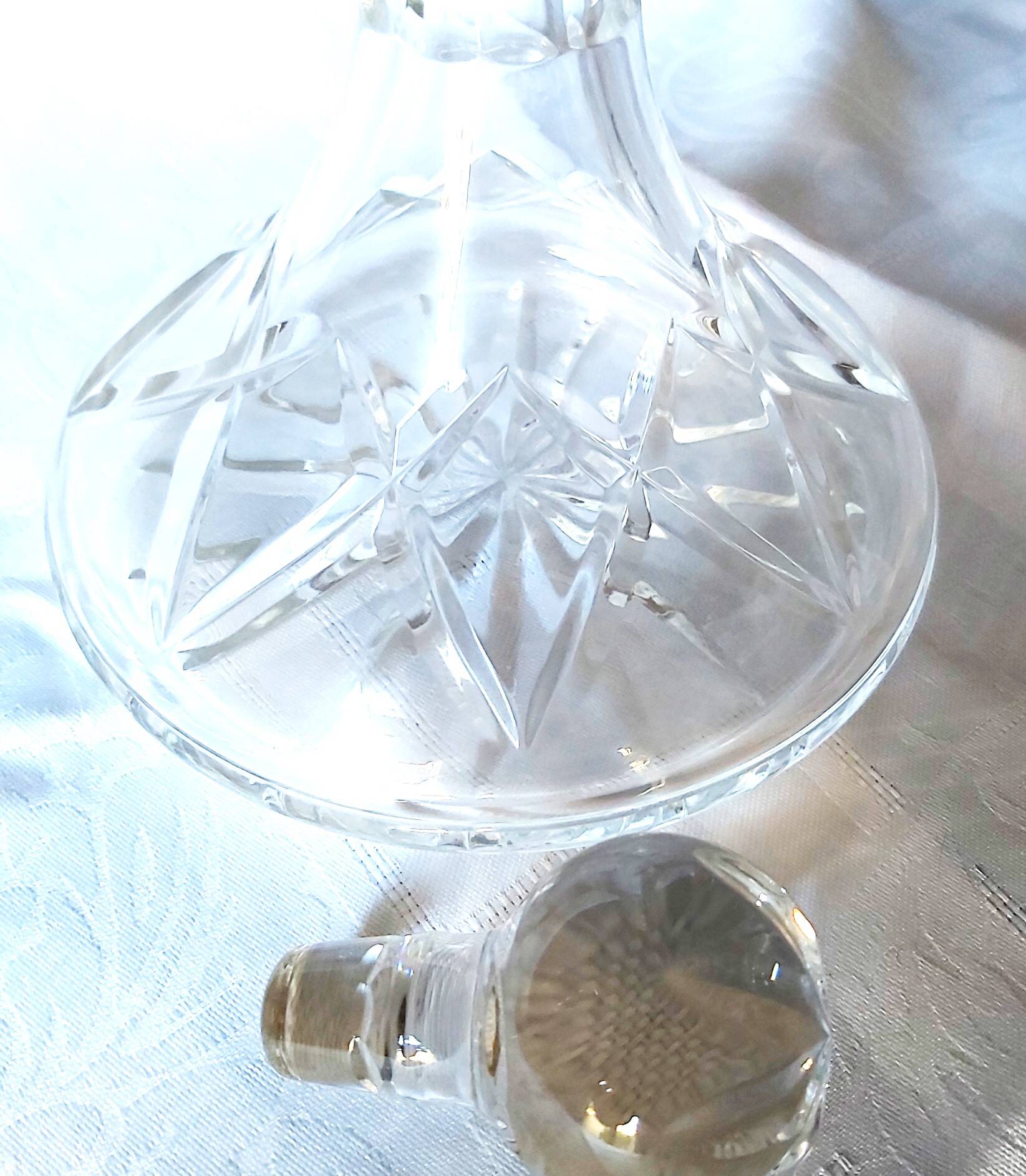 Cut crystal carafe with beautiful stopper