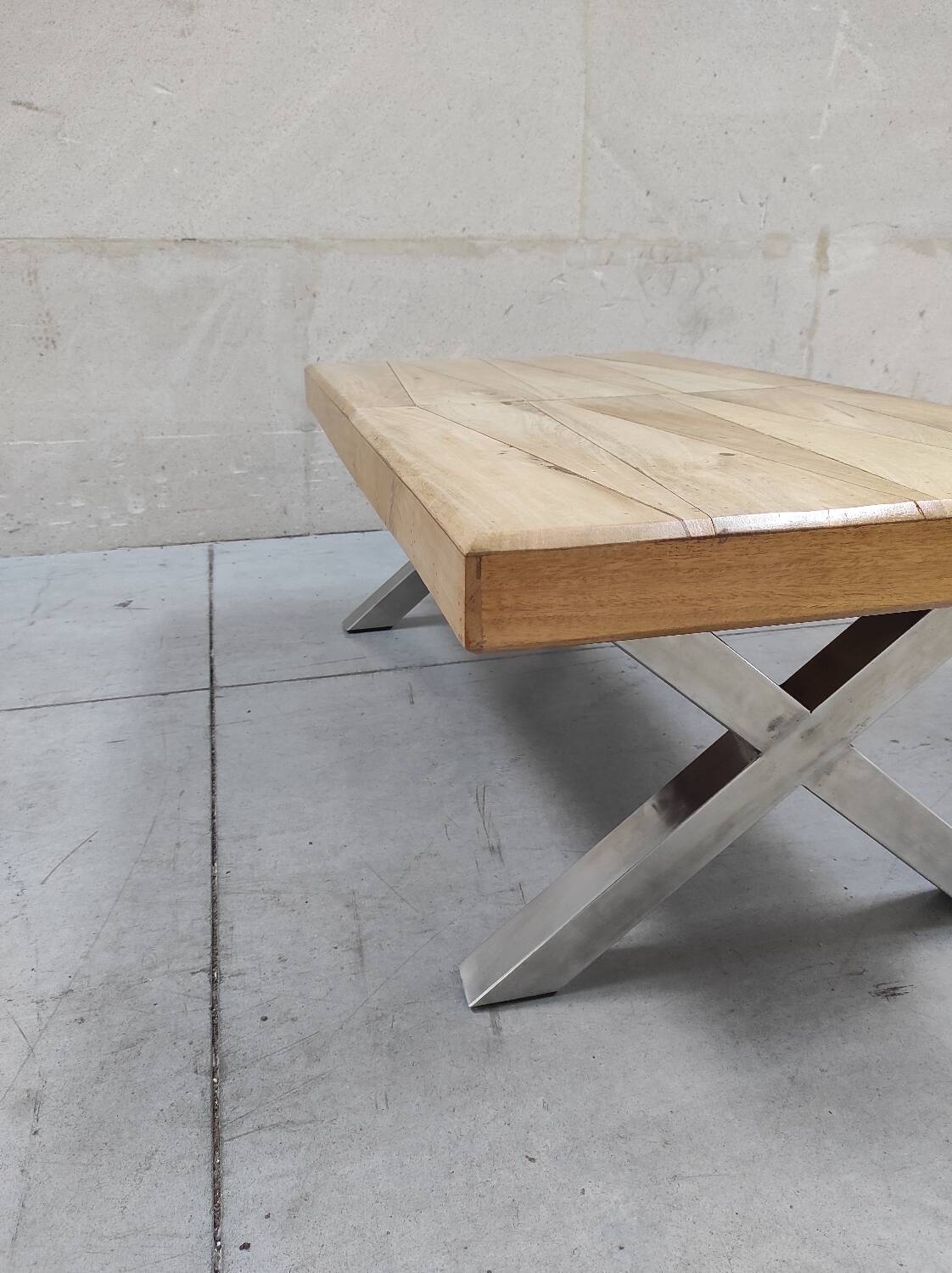 Mango wood coffee table, 90's