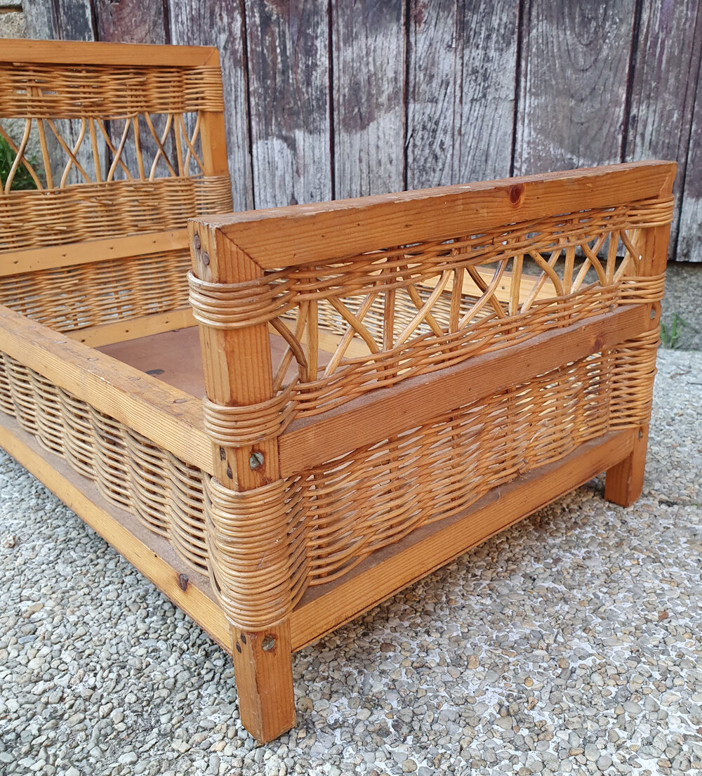 Small bed doll wood and rattan, vintage, 60s