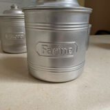 Kitchen pots