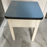 Tabouret coffre en bois