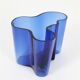 Big Iittala / Alvar Aalto “3030” / “Savoy” vase / cobalt blue / mid-century modern design