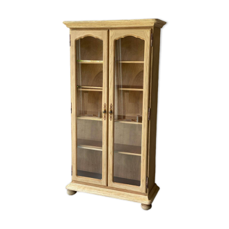 Vintage Louis Philippe bookcase display cabinet in oak glazed furniture cabinet
