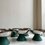 ensemble de 6 coupes à glaces en métal chromé et pieds en plastique vert, design 1970