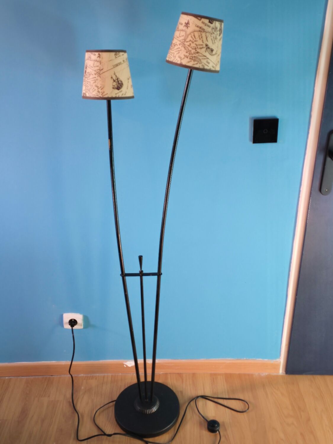 Two-light floor lamp 1950