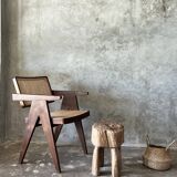 Brutalist stool in upcycled solid blond teak H:40 D:32