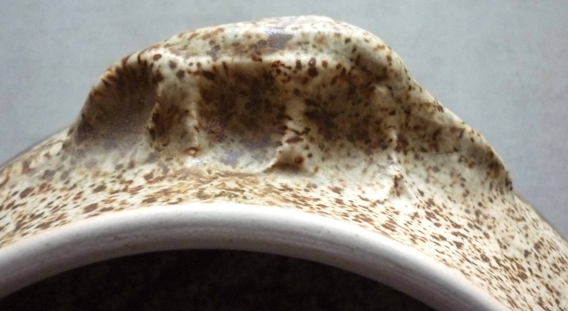 Vegetable dish, covered pot, glazed ceramic art, 1970s, signature to be identified