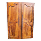 Double portes de placard en noyer, milieu XIXème