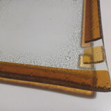 Empty glass pocket