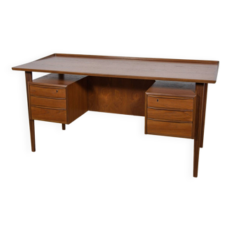 Mid-Century Freestanding Teak Desk by Peter Løvig Nielsen, 1960s